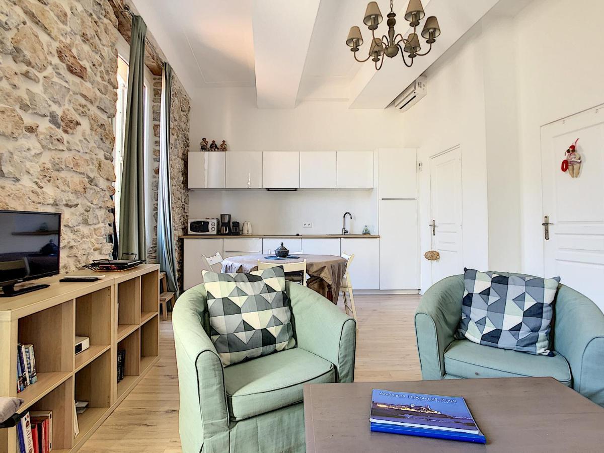 Hanna-Logis Antibes Bagian luar foto