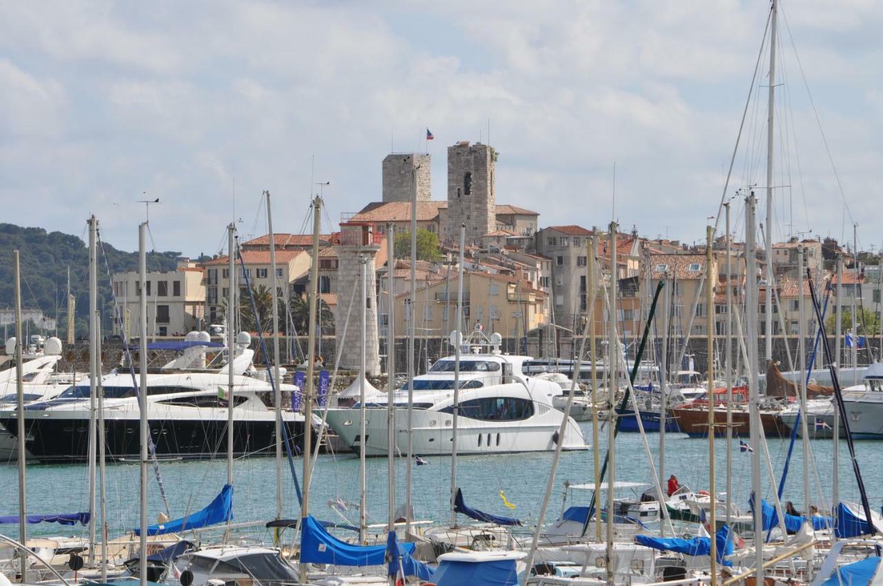 Hanna-Logis Antibes Bagian luar foto